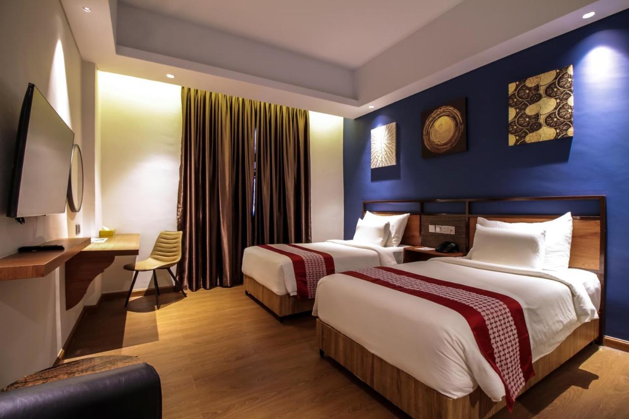Parkside Gayo Petro Hotel Takengon ภายนอก รูปภาพ