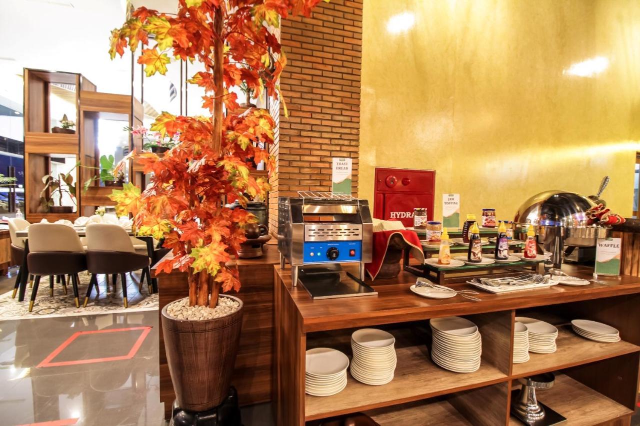 Parkside Gayo Petro Hotel Takengon ภายนอก รูปภาพ